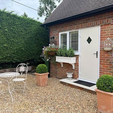 Boutique Style Self Contained Annexe With Garden Leilighet Mursley Eksteriør bilde