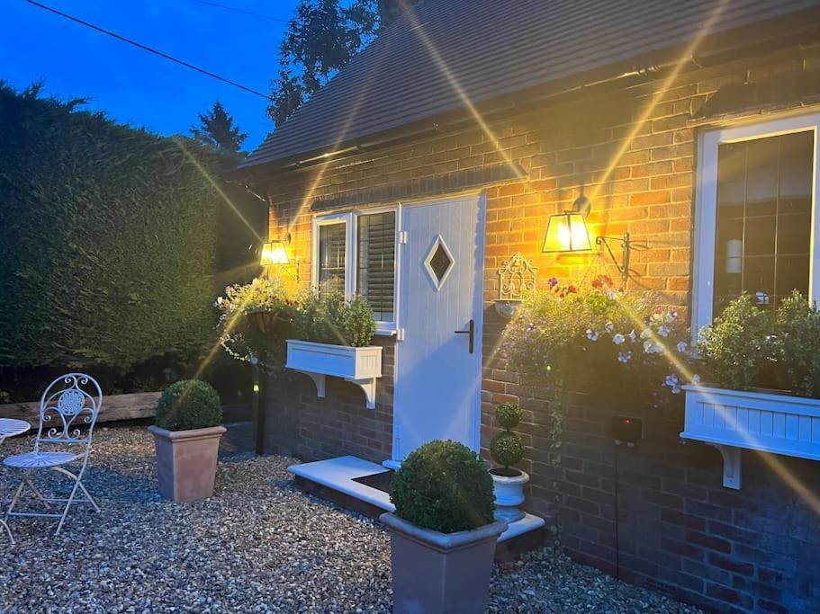 Boutique Style Self Contained Annexe With Garden Leilighet Mursley Eksteriør bilde